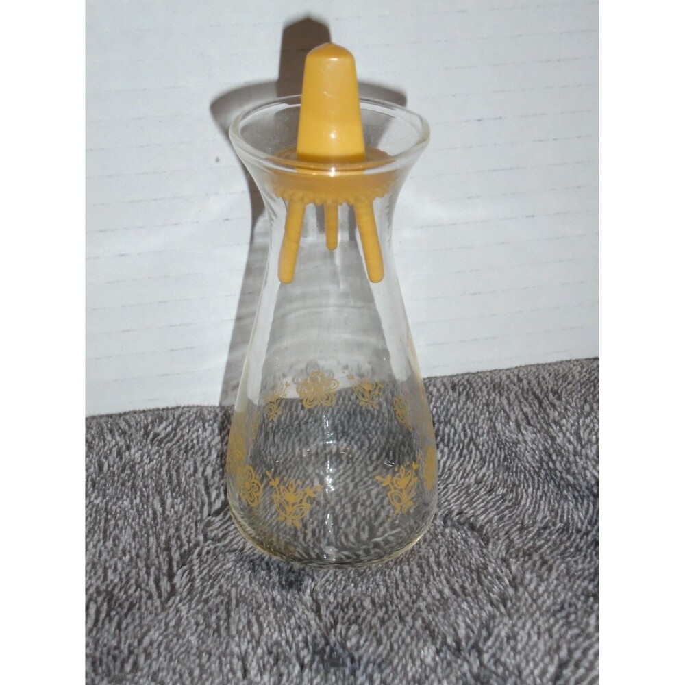 VTG Pyrex Salt Shaker Clear Glass Butterfy Gold Pattern. ONLY ONE AVAILABLE!